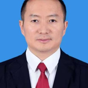 罗律师